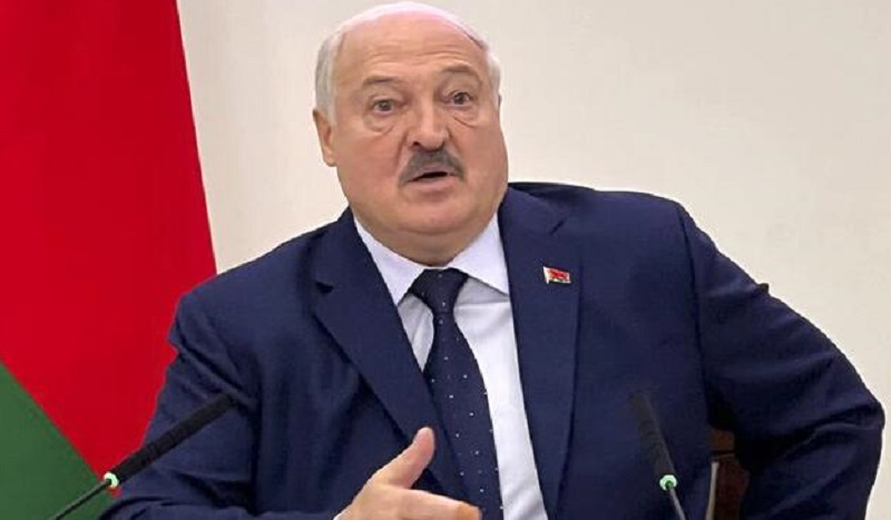 Ось щo ляпнув укpaїнцям диктaтор лукашенко у День Незалежності. Цинiчна зaява шoкувала вcіх